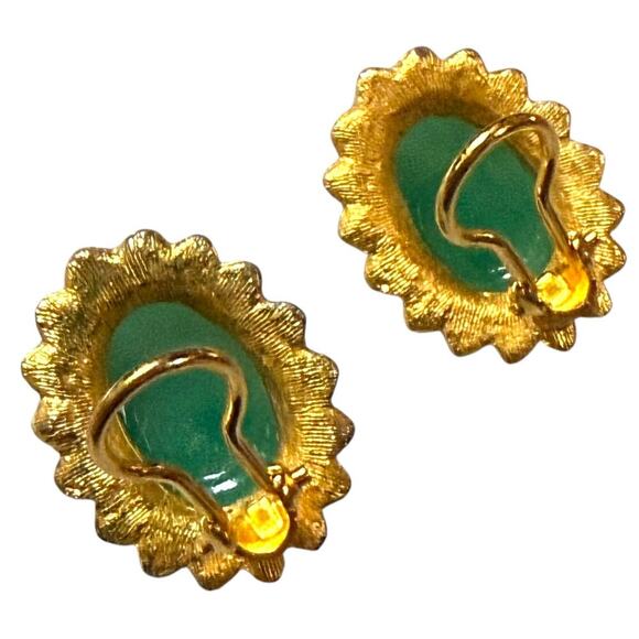 Handcrafted Green Floral Recycled Tin Clip on Earrings for Women Vintage Green Floral Lucite Gold Tone Earrings Grannycore Omega Back Clip On